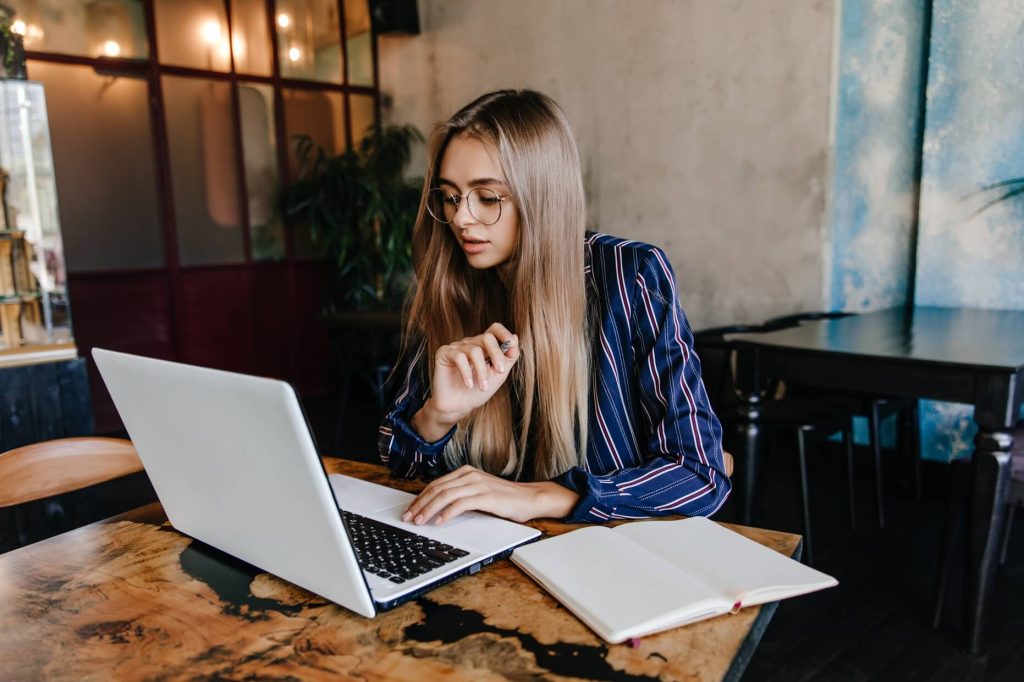 woman completing connecticut divorce online
